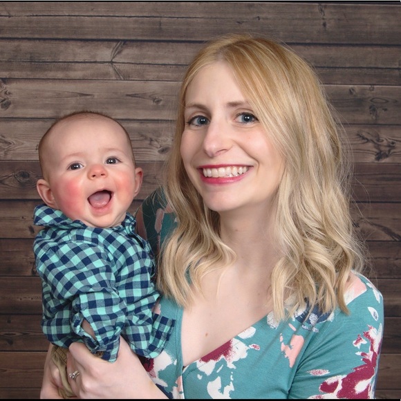 Meet your posher! - Picture 7 of 9